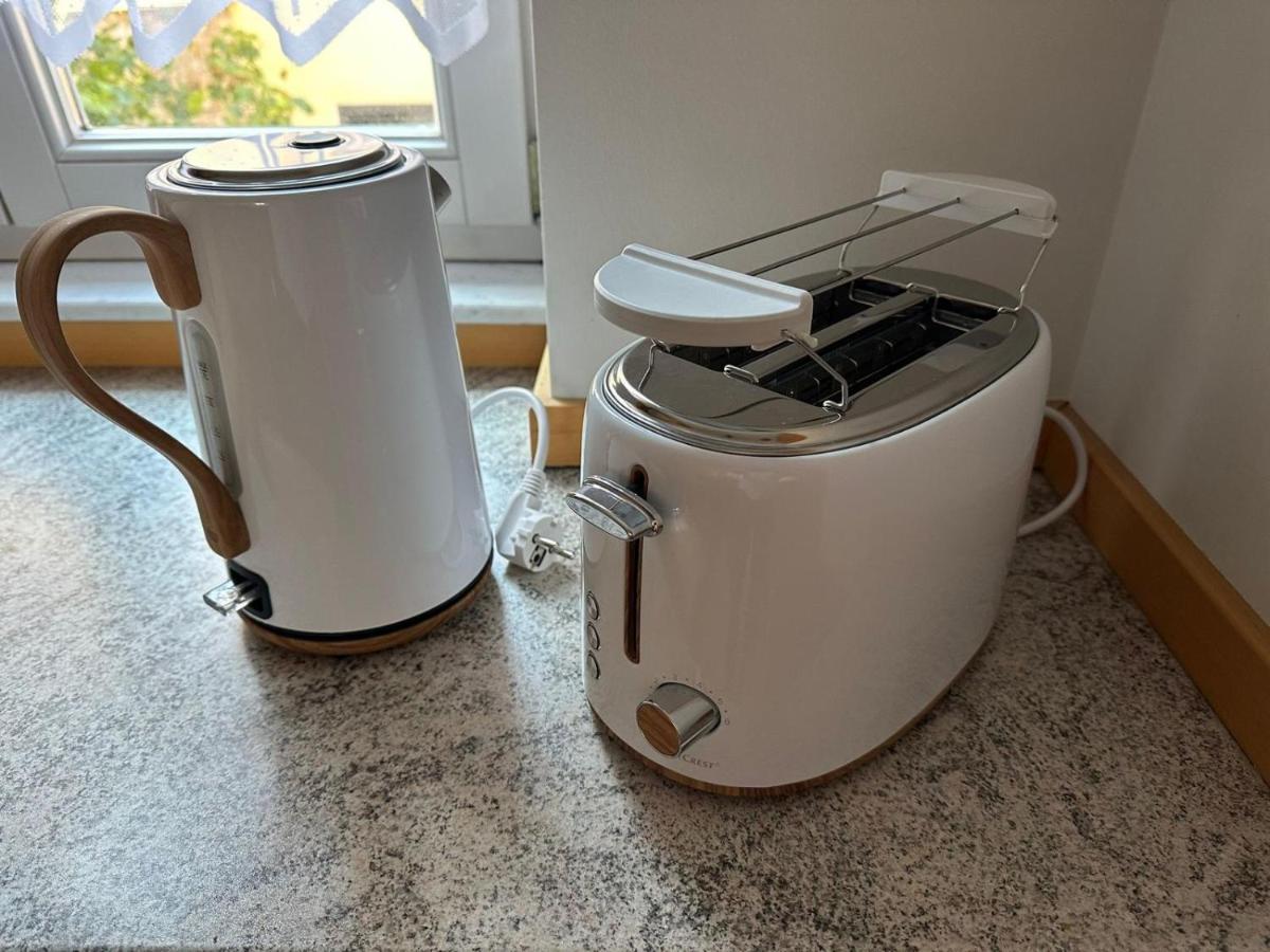 Vinopresso Gmbh - Cafe Roemer プリッヒゼンシュタット エクステリア 写真